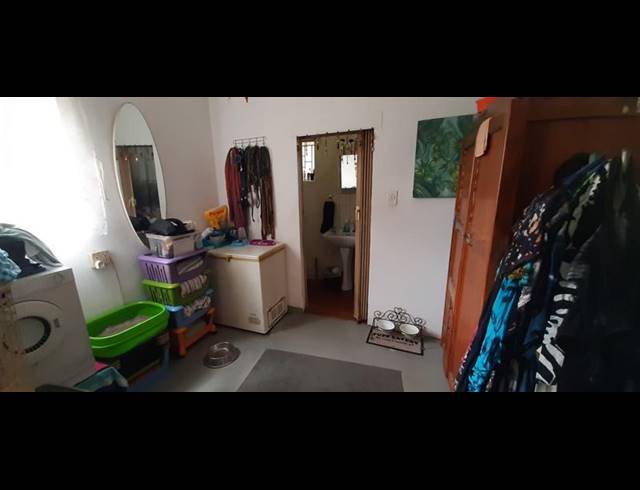 6 BEDROOM HOUSE FOR SALE IN CAPITAL PARK